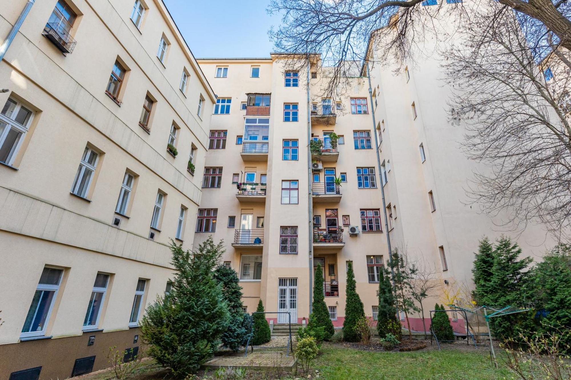 Charming Flat, Steps From Castle - Historic Part Apartment Bratislava Exterior photo