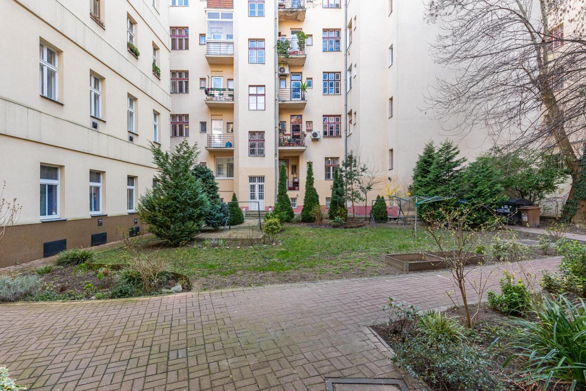 Charming Flat, Steps From Castle - Historic Part Apartment Bratislava Exterior photo